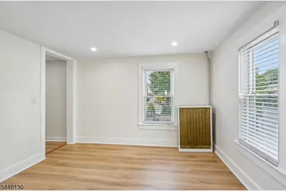 35 Cleveland St, Caldwell, NJ 07006 - Photo 10