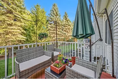 11 Wiley Ct, Parsippany, NJ 07950 - Photo 6