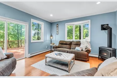104 Bishops Rock Rd, Hopatcong, NJ 07843 - Photo 30