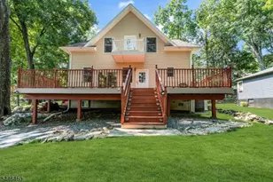 104 Bishops Rock Rd, Hopatcong, NJ 07843 - Photo 6