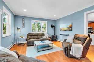 104 Bishops Rock Rd, Hopatcong, NJ 07843 - Photo 14