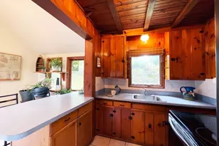 16 Lakeview Rd, Hopatcong, NJ 07843 - Photo 10