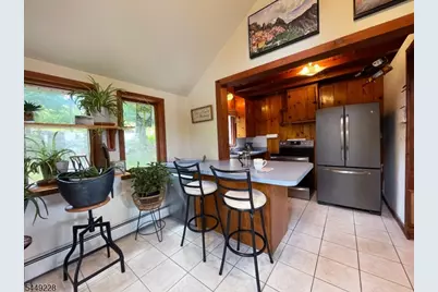 16 Lakeview Rd, Hopatcong, NJ 07843 - Photo 12
