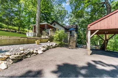 16 Lakeview Rd, Hopatcong, NJ 07843 - Photo 46
