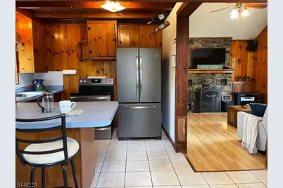 16 Lakeview Rd, Hopatcong, NJ 07843 - Photo 14