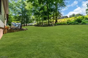 16 Lakeview Rd, Hopatcong, NJ 07843 - Photo 40