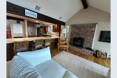 25 Lines Ave, Hopatcong, NJ 07843 - Photo 12