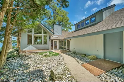 25 Lines Ave, Hopatcong, NJ 07843 - Photo 8