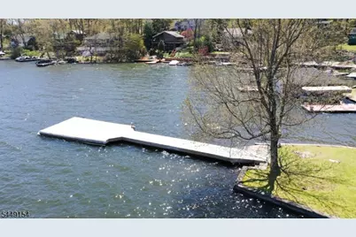 25 Lines Ave, Hopatcong, NJ 07843 - Photo 2