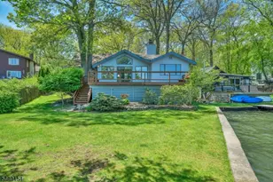 25 Lines Ave, Hopatcong, NJ 07843 - Photo 6
