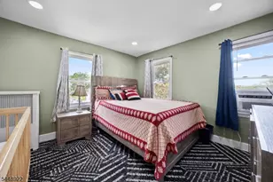 26 Liberty St, Dover, NJ 07801 - Photo 14