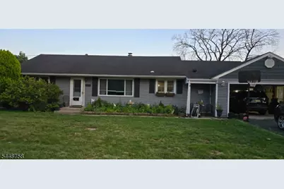 1123 Dukes Pkwy, Manville, NJ 08835 - Photo 2