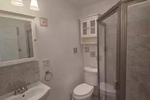 631 Second Ave, Lyndhurst Township, NJ 07071 - Photo 8