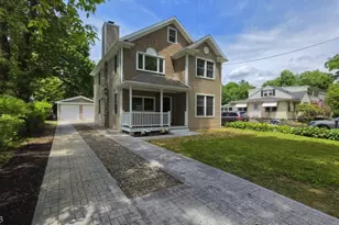27 Forest Rd, Mount Olive, NJ 07828 - Photo 2
