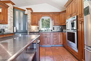 200 McCosh Rd, Clifton, NJ 07043 - Photo 6