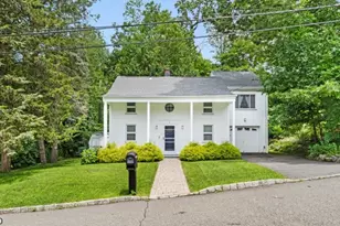 3 Johnson Ave, Mount Olive, NJ 07828 - Photo 2