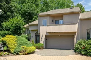 14 Robinhood Dr, Mountain Lakes, NJ 07046 - Photo 2