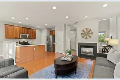 23 River Birch Cir, Montgomery Township, NJ 08540 - Photo 8