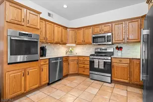 9 Cypress Ln, Hardyston Township, NJ 07419 - Photo 12
