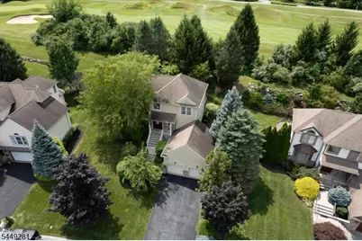 9 Cypress Ln, Hardyston Township, NJ 07419 - Photo 2