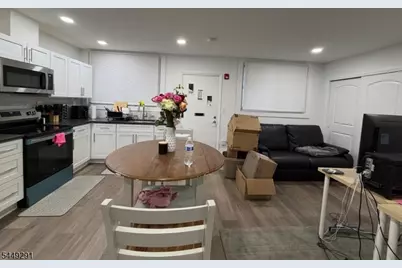 329 Main Ave #5, Long Hill Township, NJ 07980 - Photo 2