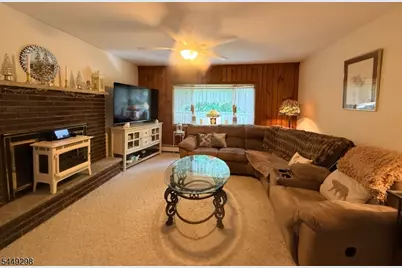 43 Cliff Rd, West Milford Twp., NJ 07480 - Photo 4