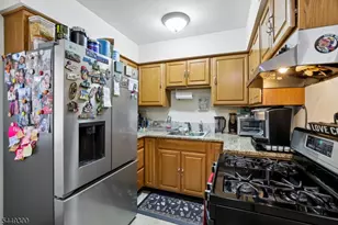 1101 Brooks Blvd, Manville, NJ 08835 - Photo 4