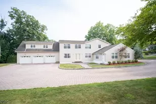 69 Ridge Dr, Livingston, NJ 07039 - Photo 2