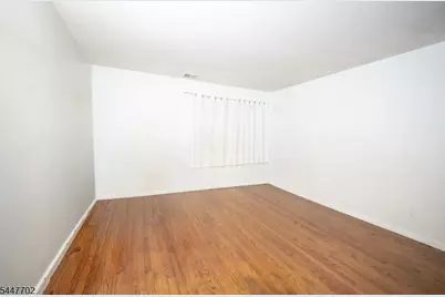 69 Ridge Dr, Livingston, NJ 07039 - Photo 14