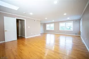 69 Ridge Dr, Livingston, NJ 07039 - Photo 20