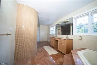 69 Ridge Dr, Livingston, NJ 07039 - Photo 16