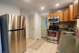 20 Mt Crest Rd, Jefferson Township, NJ 07438 - Photo 12