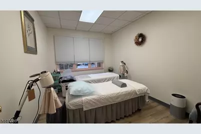 27 Mountain Blvd Suite 7, Warren Township, NJ 07059 - Photo 12