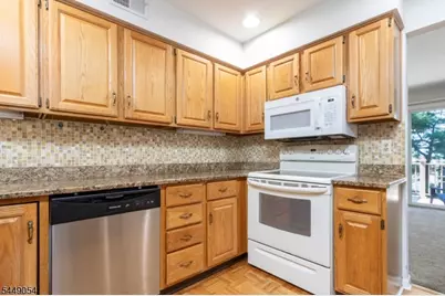 7 Dorset Ln, Bedminster Township, NJ 07921 - Photo 20