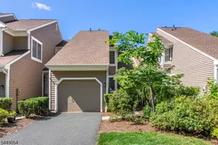 7 Dorset Ln, Bedminster Township, NJ 07921 - Photo 2
