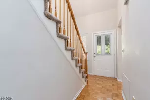 7 Dorset Ln, Bedminster Township, NJ 07921 - Photo 10