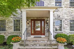 2 Scenic Hills Ct, Montgomery Township, NJ 08502 - Photo 2