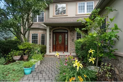 22 Bracken Hill Rd, Hardyston Township, NJ 07419 - Photo 2