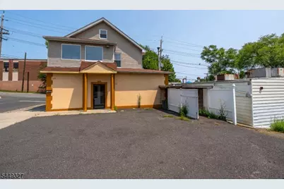 476 Bloy St, Hillside, NJ 07205 - Photo 2