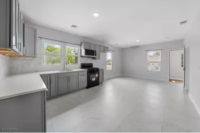 476 Bloy St, Hillside, NJ 07205 - Photo 14