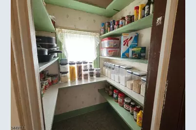 671 W 3rd St, Plainfield, NJ 07060 - Photo 16