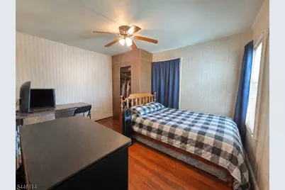 671 W 3rd St, Plainfield, NJ 07060 - Photo 10