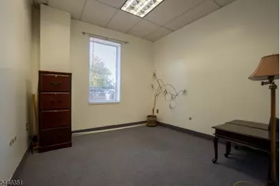 2424 Morris Ave, Union Township, NJ 07083 - Photo 6