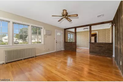 16 Evagrod Street, Bridgewater, NJ 08807 - Photo 2