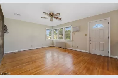 16 Evagrod Street, Bridgewater, NJ 08807 - Photo 4