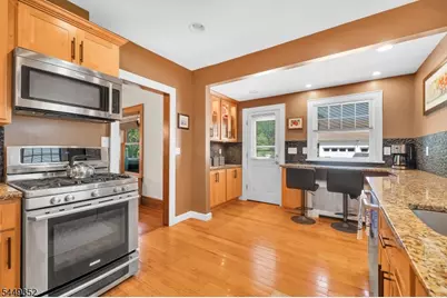 84 Myrtle Ave, North Plainfield, NJ 07060 - Photo 16