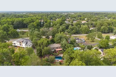 403 New Dover Rd, Woodbridge Township, NJ 07067 - Photo 4
