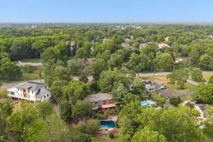 403 New Dover Rd, Woodbridge Township, NJ 07067 - Photo 4