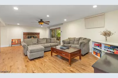 403 New Dover Rd, Woodbridge Township, NJ 07067 - Photo 30