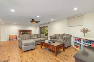 403 New Dover Rd, Woodbridge Township, NJ 07067 - Photo 30